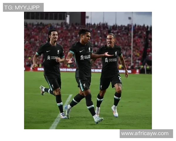 英超球队反对暂停赛事，认为这将给俱乐部带来巨大经济损失